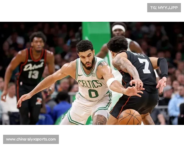 凯尔特人布朗33分10篮板,终结活塞连胜势头